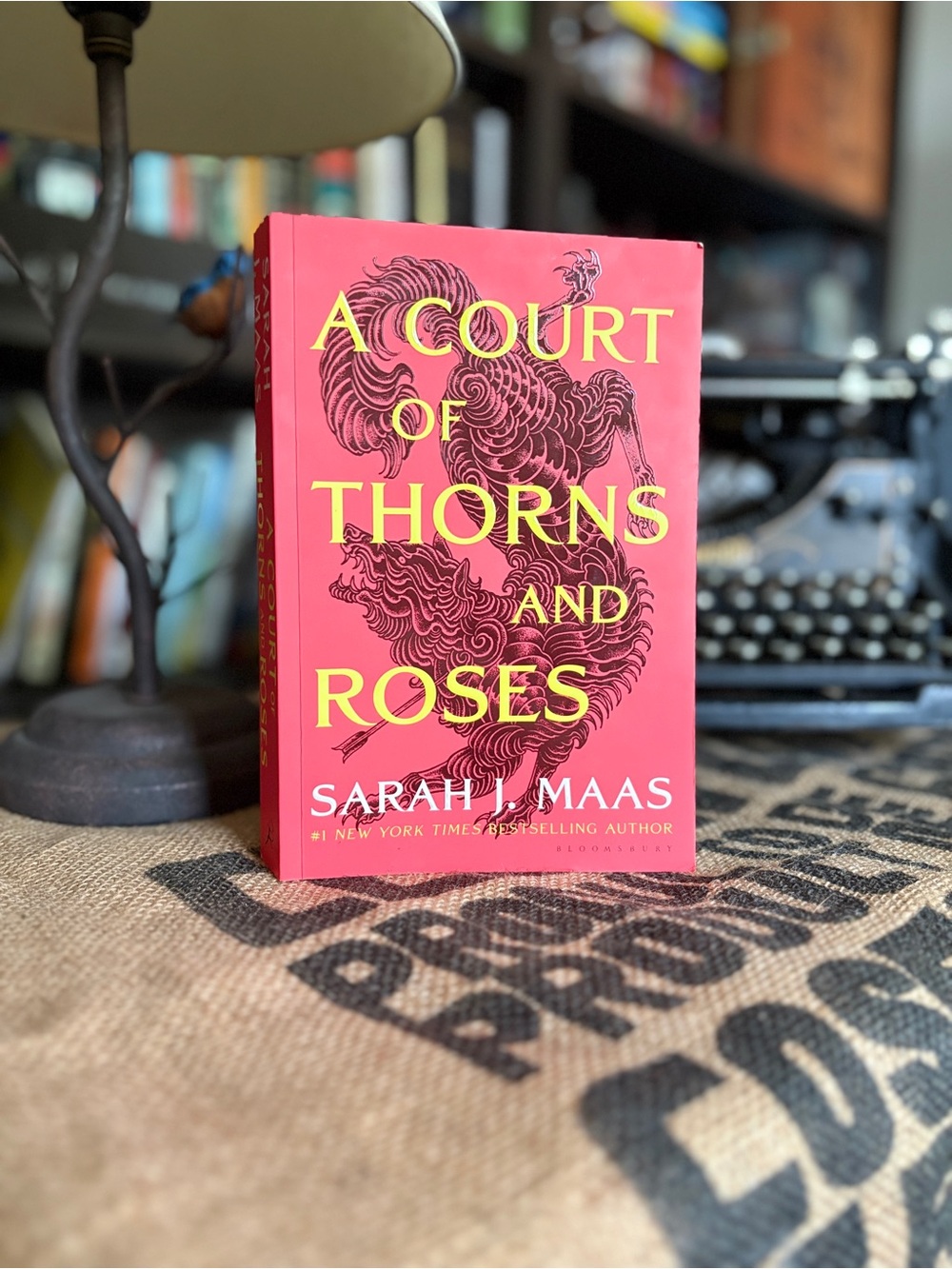Maas - “A Court of Thorns and Roses” paperback